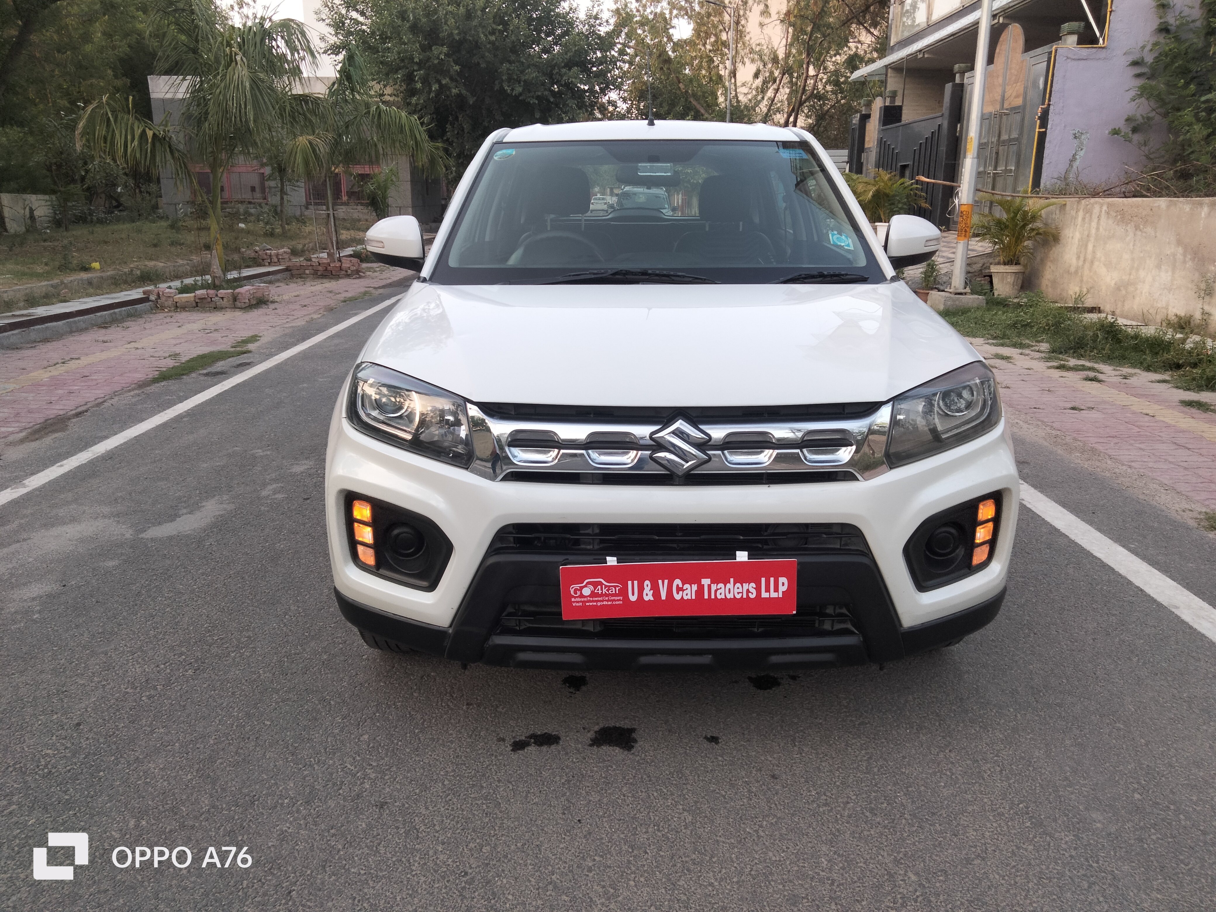 Used Breza-Lxi Petrol Manual-2020 Maruti in Delhi